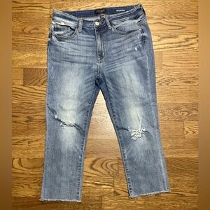 Judy Blue skinny fit capri light wash jeans size 9/29 Style 82249